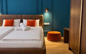 Hotel Nare